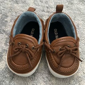 Old navy baby boat shoes